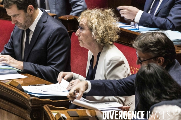 Questions au gouvernement à l assemblée nationale.