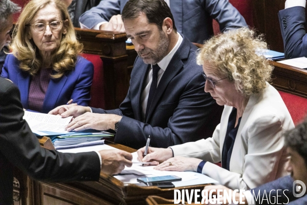 Questions au gouvernement à l assemblée nationale.