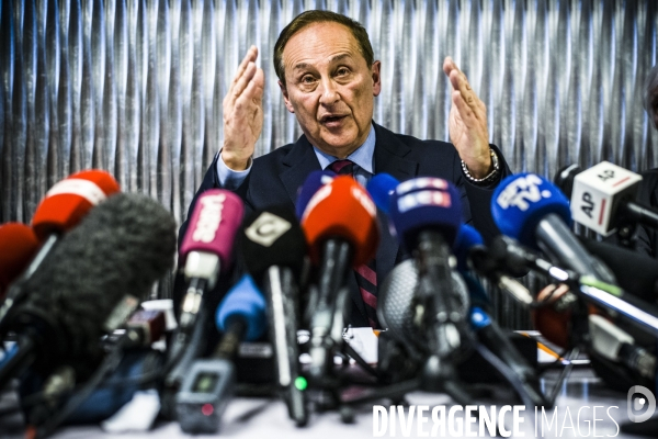 Conference de presse du directeur de la federation des sports de glace.