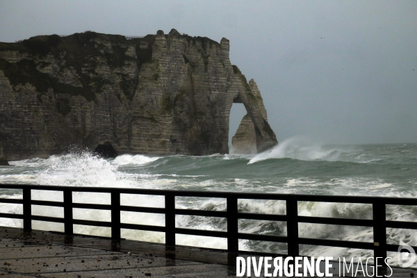 Tempête Ciara sur le côte d Albâtre