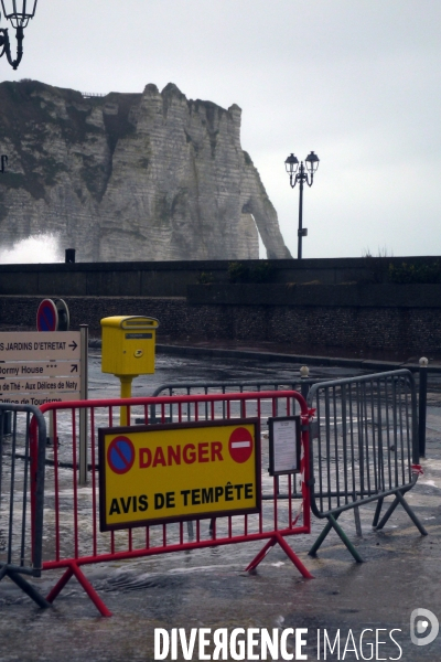 Tempête Ciara sur le côte d Albâtre