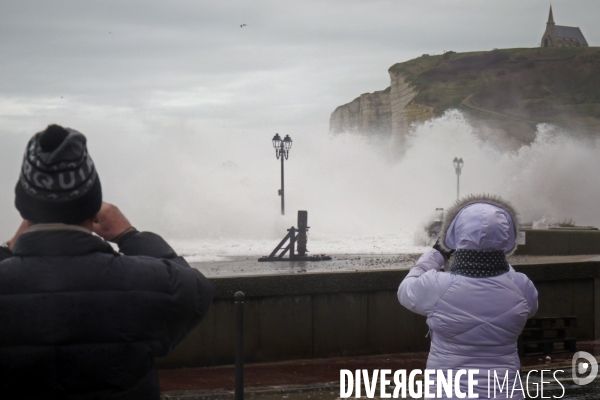 Tempête Ciara sur le côte d Albâtre