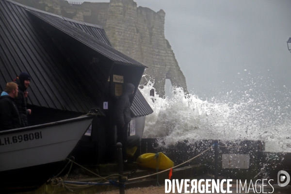 Tempête Ciara sur le côte d Albâtre