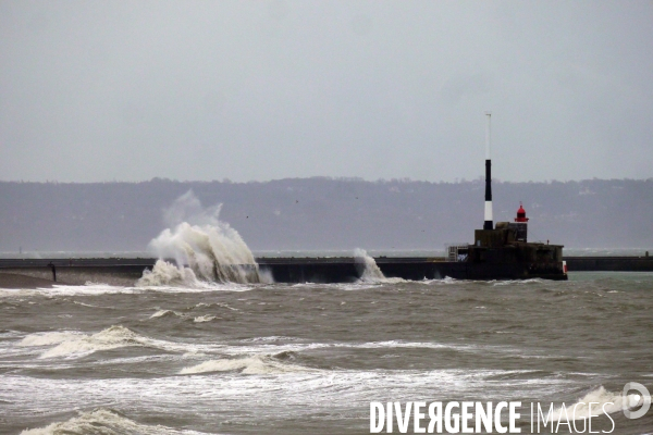 Tempête Ciara sur le côte d Albâtre