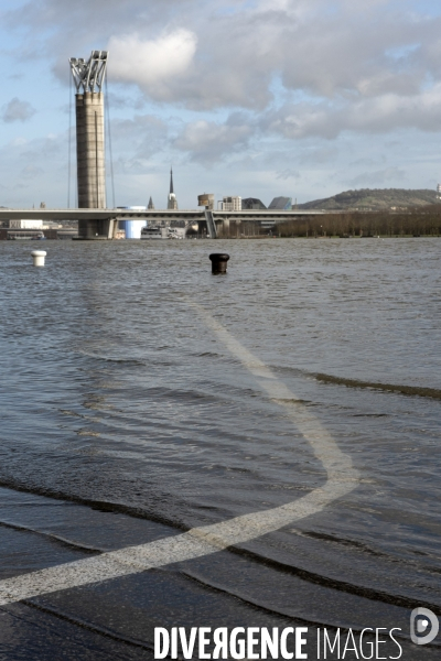 Crue de la Seine à Rouen