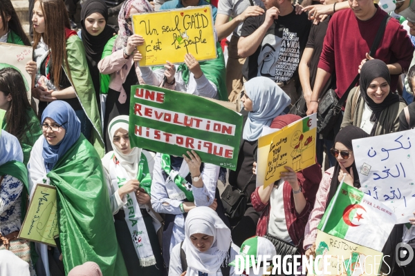 ALGÉRIE - Manifestation étudiante à Alger