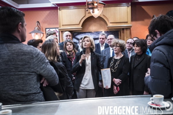 Valerie Pecresse présente des candidats franciliens pour les municipales