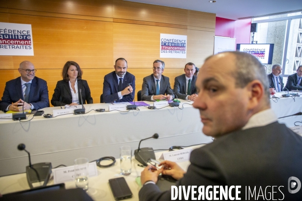 Première réunion de la conférence de financement des retraites au CESE