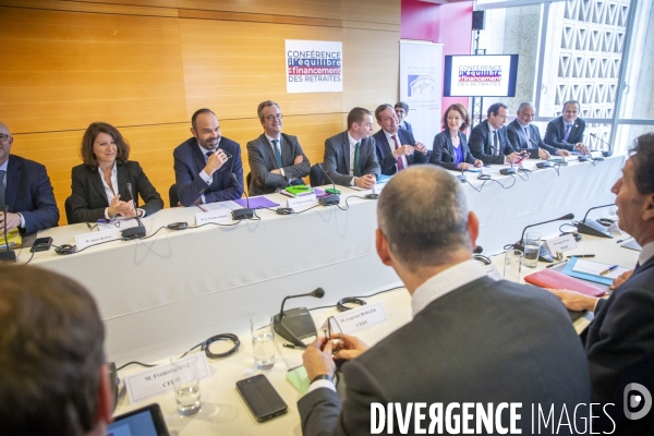 Première réunion de la conférence de financement des retraites au CESE