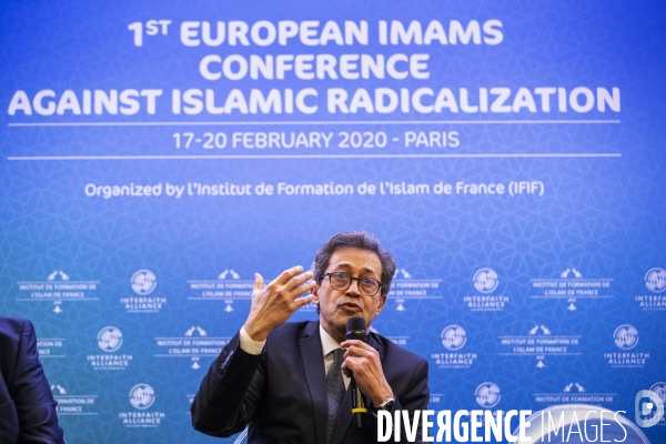 Colloque des imams d Europe pour la lutte contre la radicalisation.