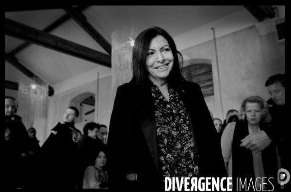 Anne hidalgo lance le grand paris en commun