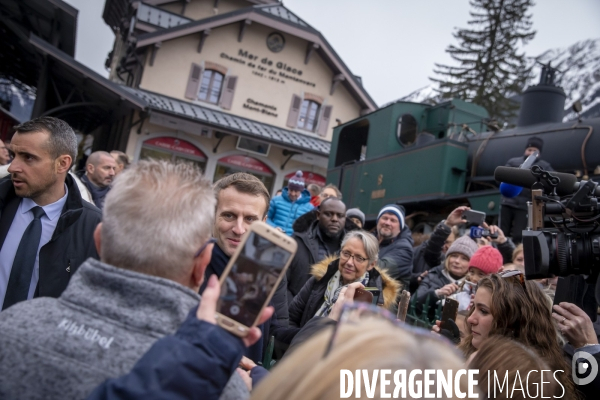 Emmanuel Macron à Chamonix et sur la mer de glace