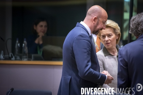 Sommet européen des chefs d Etat et de gouvernement de l Union européenne sur le budget pluriannuel