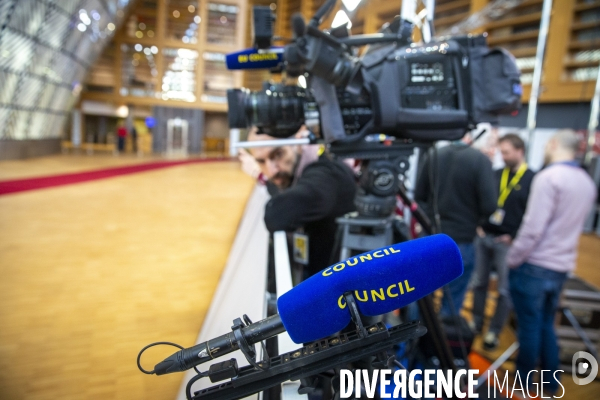 Sommet européen des chefs d Etat et de gouvernement de l Union européenne sur le budget pluriannuel