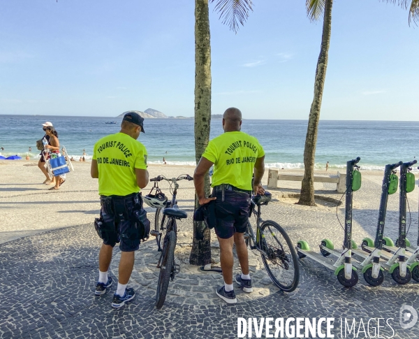 Police touristique a rio/bresil