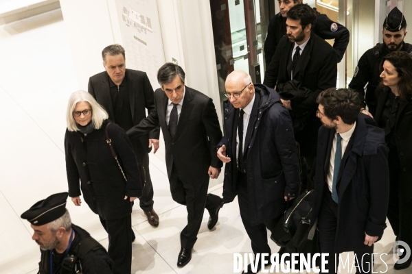 1er jour du procès de Fillon.