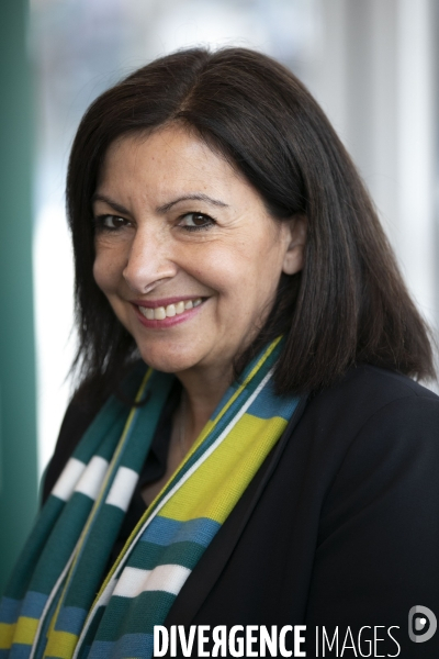 Anne HIDALGO présente son plan piétons.