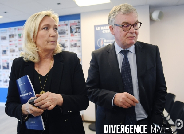 Conférence de presse de Marine Le Pen pour présenter le livre blanc sur la sécurité