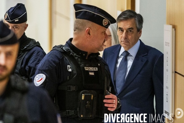 2d jour de procès pour François FILLON.