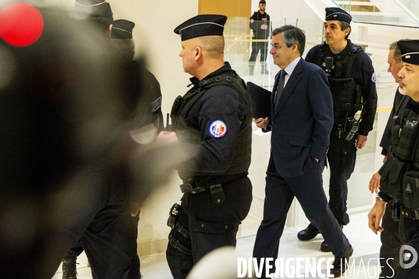 2d jour de procès pour François FILLON.