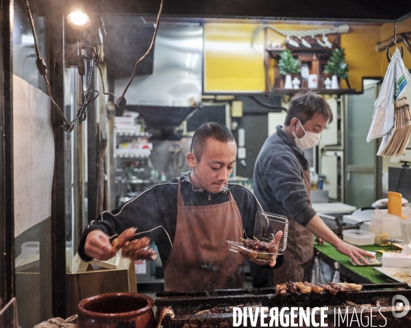 Tokyo, quartier résidentiel de Koiwa, Yakitori