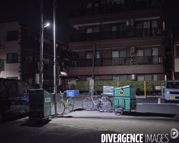 Tokyo, livreur à bicyclette