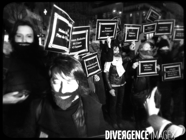 Rassemblement de féministes contre la cérémonie des Césars