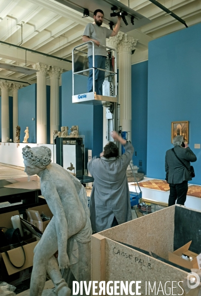 Derniers préparatifs avant la réouverture, début mars, du musée de Picardie