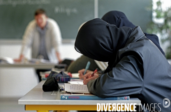 ISLAM - ÉCOLE Confessionnelle