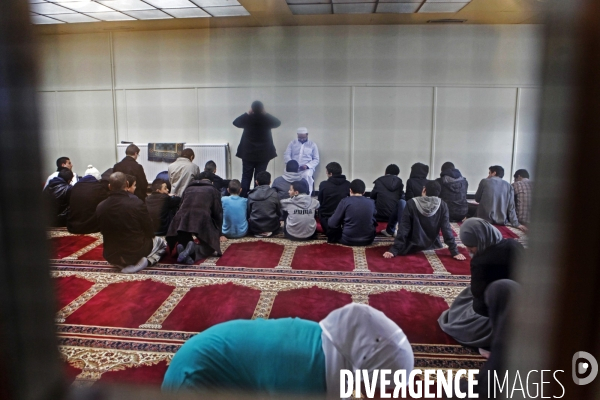 ISLAM - ÉCOLE Confessionnelle