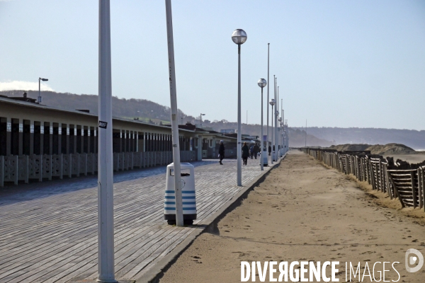 Illustration Deauville ( plage-planches )