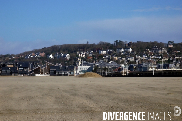 Illustration Deauville ( plage-planches )