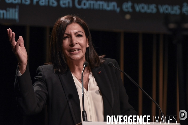 Anne Hidalgo. Réunion publique. Elections municipales.