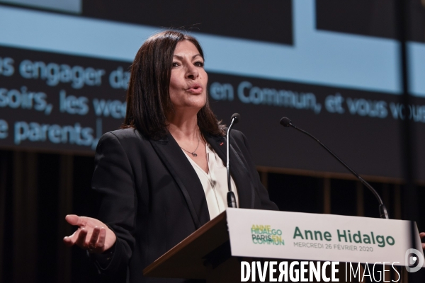 Anne Hidalgo. Réunion publique. Elections municipales.