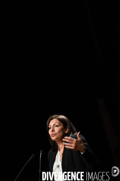 Anne Hidalgo. Réunion publique. Elections municipales.