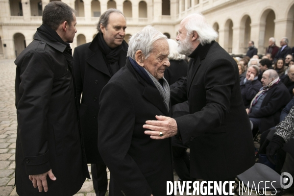 Hommage national à Jean DANIEL aux Invalides.