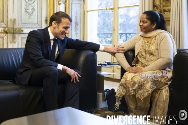 Asia BIBI à l Elysée.