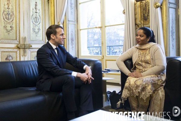 Asia BIBI à l Elysée.