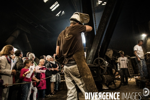 Dernière coulée de cloche à la fonderie Bollée