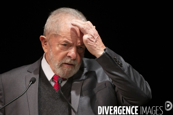 Meeting d Anne Hidalgo avec Lula et Dilma Rousseff .