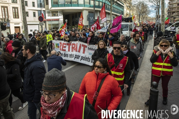 Manifestation intersyndicale contre l article 49.3