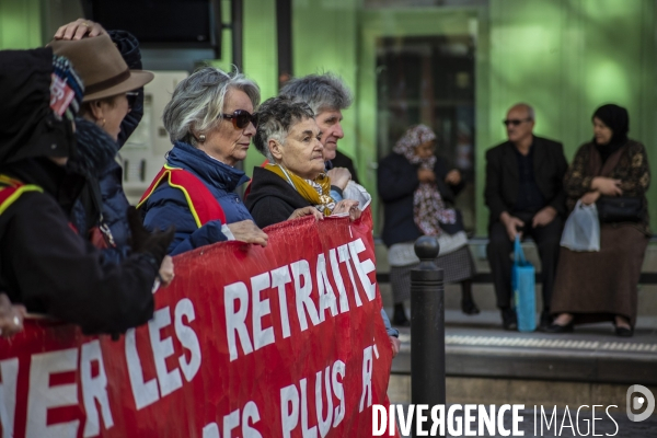 Manifestation intersyndicale contre l article 49.3