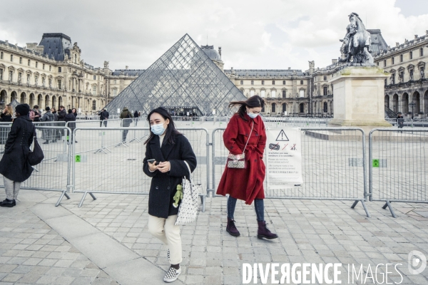 Paris Hiver 2020 - Inquiétante Etrangeté