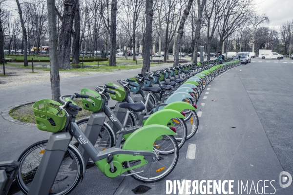 Paris Hiver 2020 - Inquiétante Etrangeté