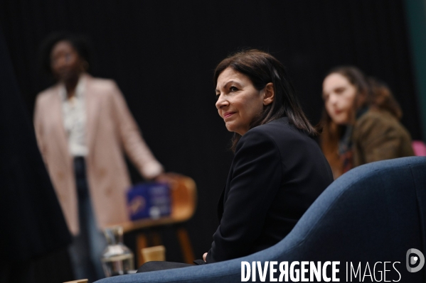 Elections Municipales / Anne Hidalgo présente son programme sur les communs numériques