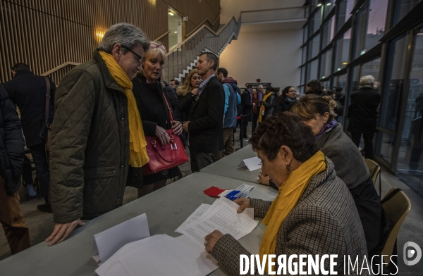 Grand meeting d Yvon Berland au parc Chanot de Marseille.