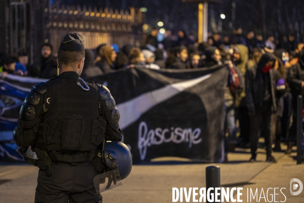 Présence de Marine Le Pen à Marseille en soutien à Stéphane Ravier