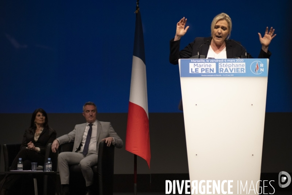Présence de Marine Le Pen à Marseille en soutien à Stéphane Ravier