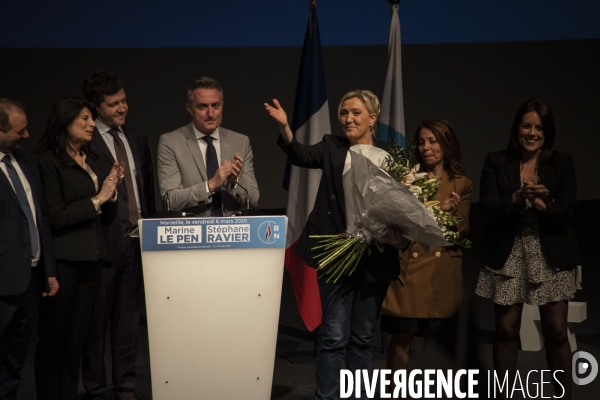 Présence de Marine Le Pen à Marseille en soutien à Stéphane Ravier