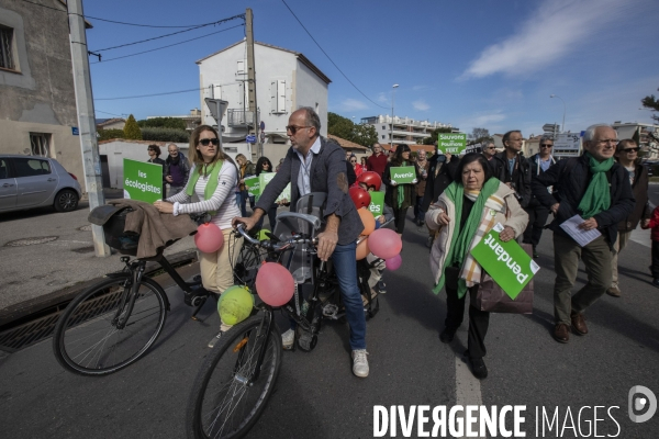 Marche dans le 8eme arrondissement de Marseille contre le Bd. Urbain Sud